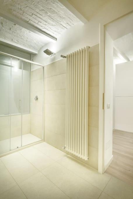 Apartment Vsg25 Nel Centro Di Cagliari Buitenkant foto