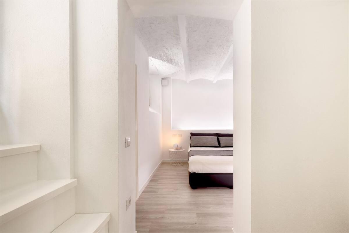 Apartment Vsg25 Nel Centro Di Cagliari Buitenkant foto