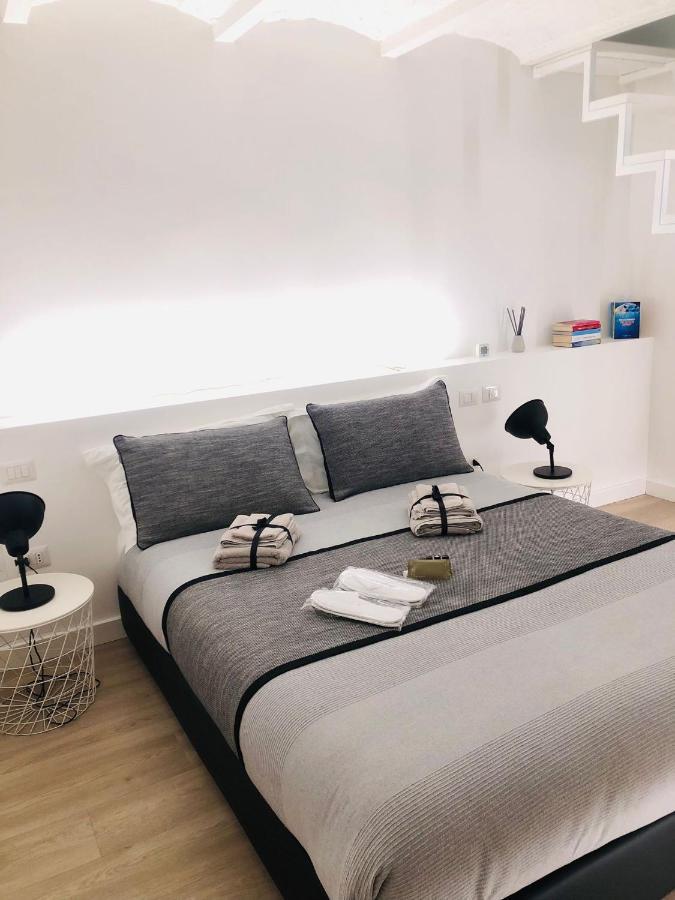Apartment Vsg25 Nel Centro Di Cagliari Buitenkant foto