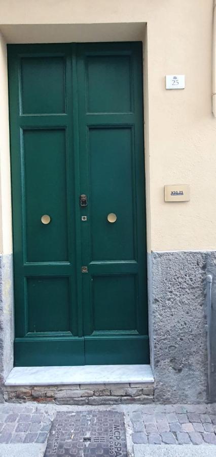 Apartment Vsg25 Nel Centro Di Cagliari Buitenkant foto